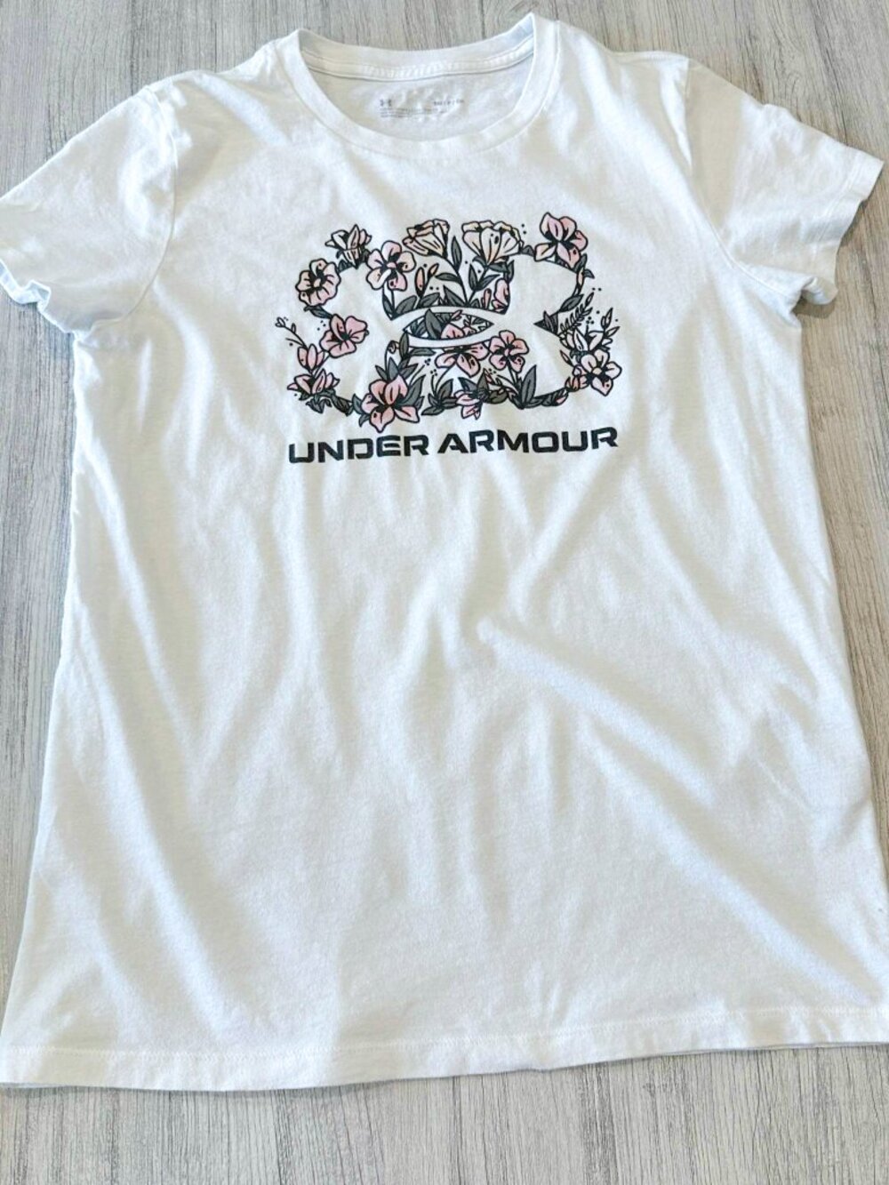 White Under Armour Pink and Green Floral Logo Short Sleeve Shirt Women's Small